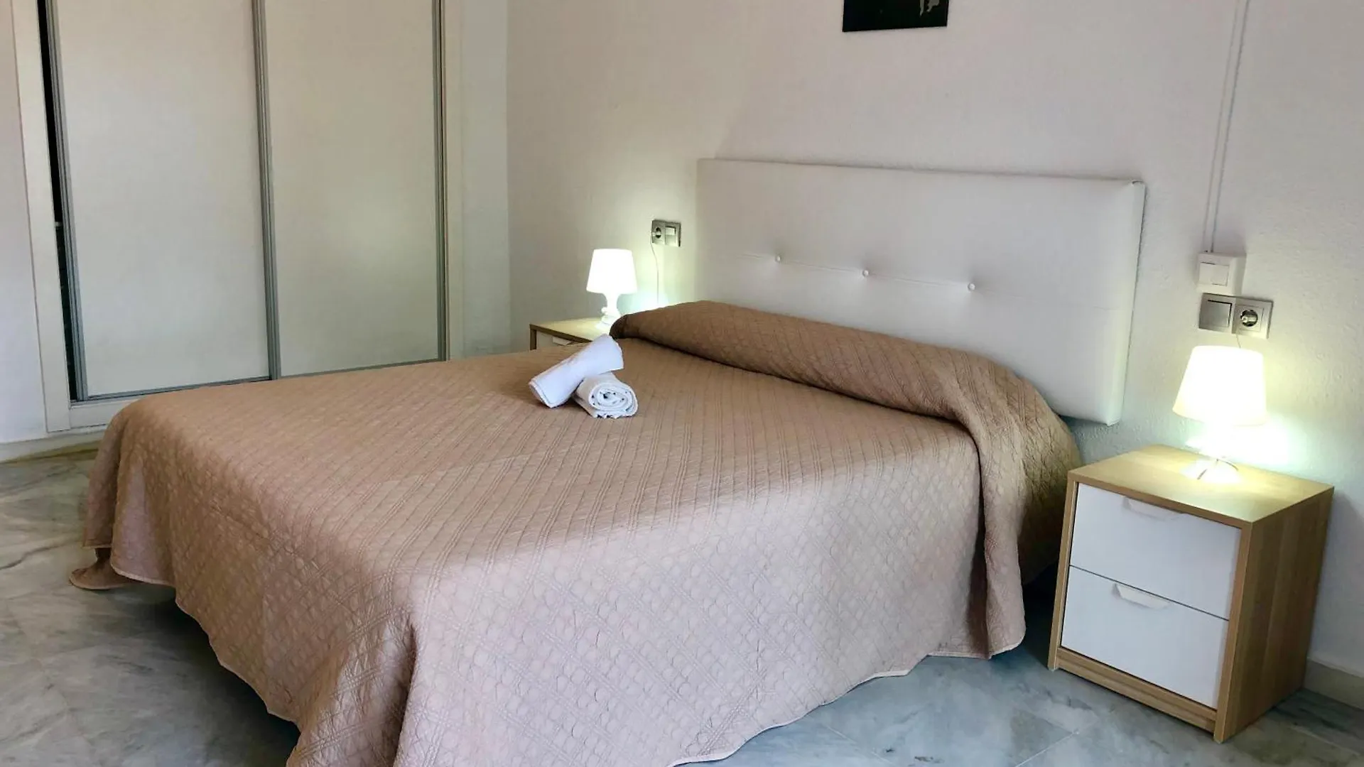 Apartamentos Las Rosas De Capistrano Nerja 0*,  Spain