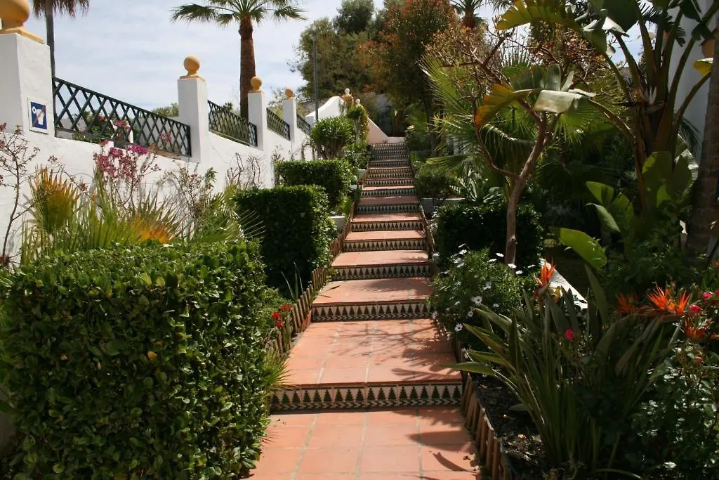 Apartamentos Las Rosas De Capistrano Nerja Apartment