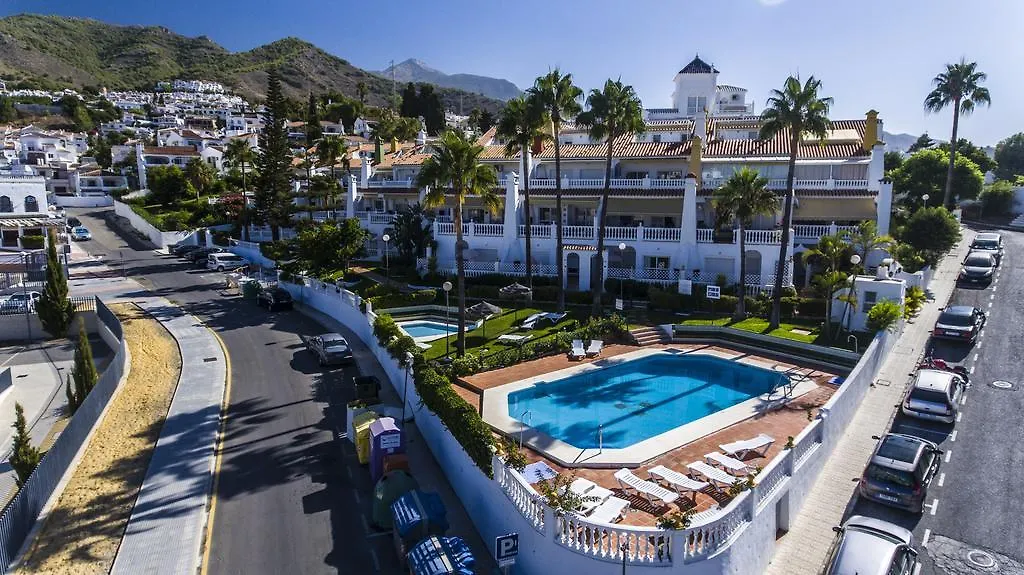 Apartamentos Las Rosas De Capistrano Nerja 0*,  Spain