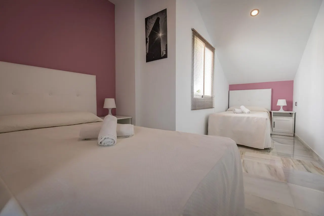 Apartamentos Las Rosas De Capistrano Nerja
